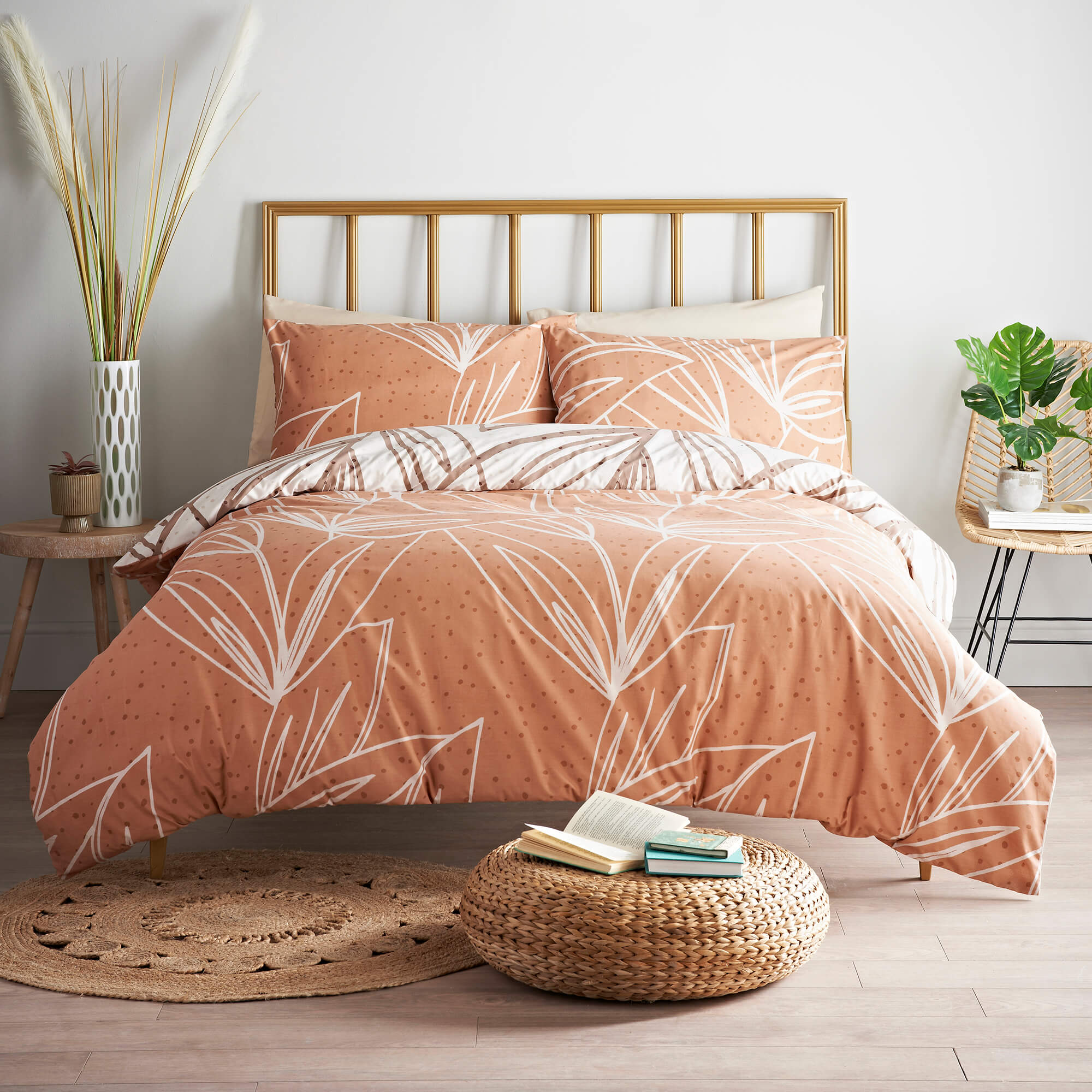 cosmo-living-abstract-leaf-duvet-set-trade-e-bedding