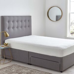 Silentnight Teddy Fleece Fitted Sheet - Cream