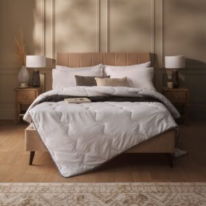 Sleepeezee Hotel Luxe 4.5 Tog Duvet
