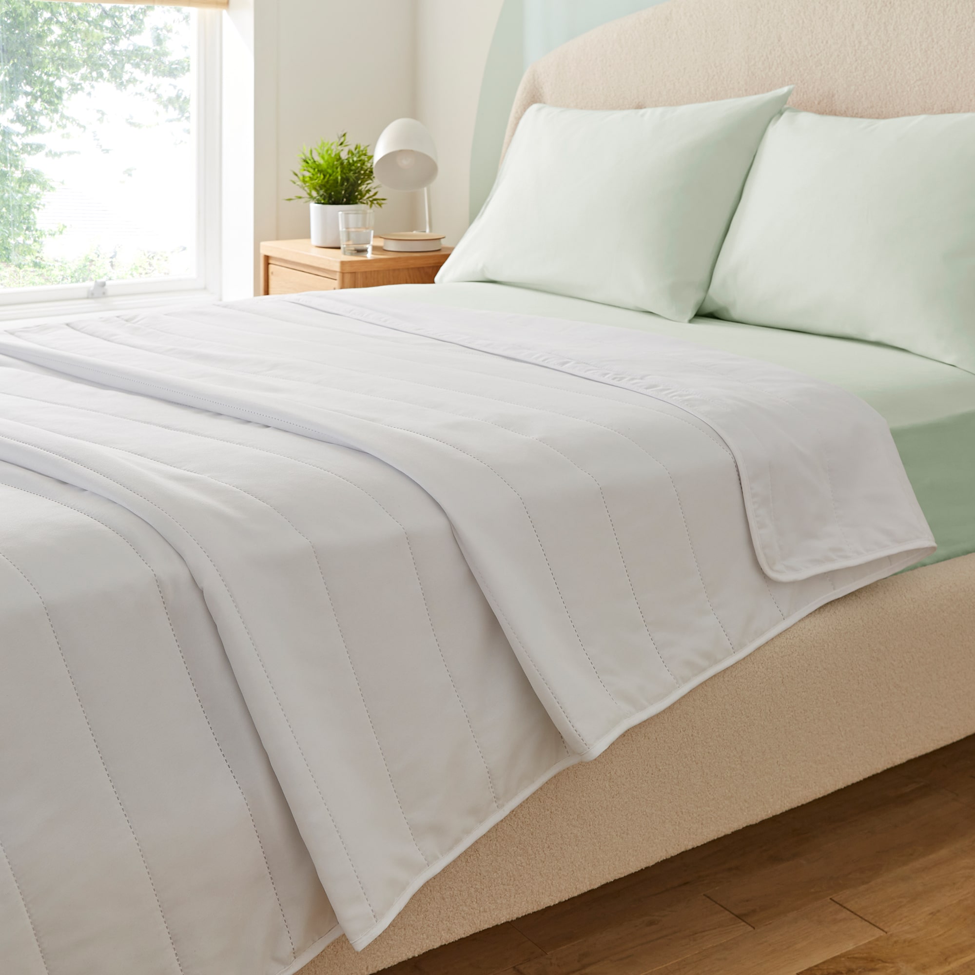 Silentnight Summer Breeze 1 Tog Duvet – Super King