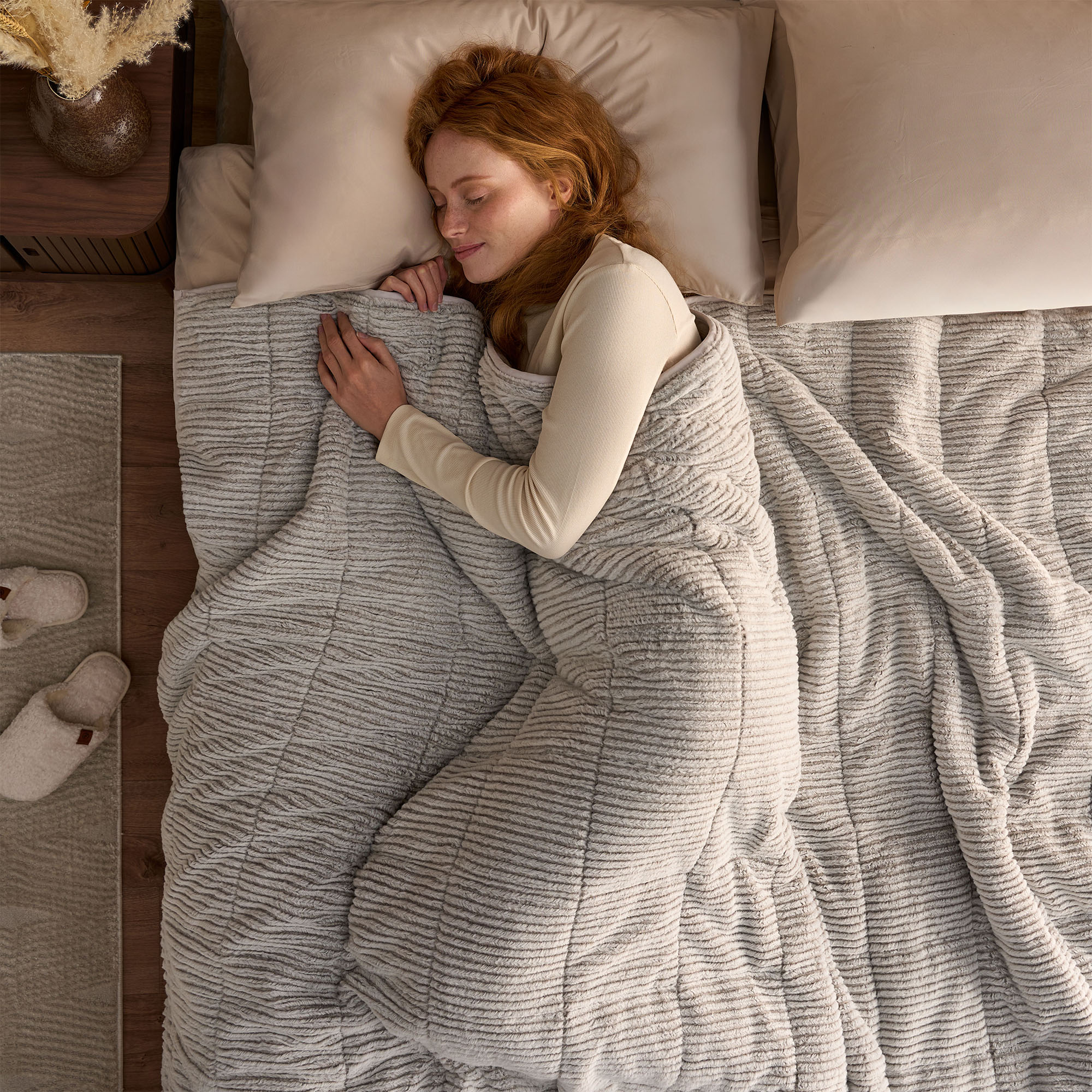 SILENTNIGHT ADULT WEIGHTED BLANKET FAUX FUR WHITE  – 6.8kg
